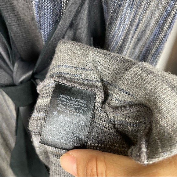 Nie + Zoe gray long knit sweater cardigan M with belt - Picture 4 of 5